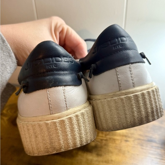 J Slides Women's Parker Fashion Sneaker, White/Navy, Size 10 - Picture 3 of 9